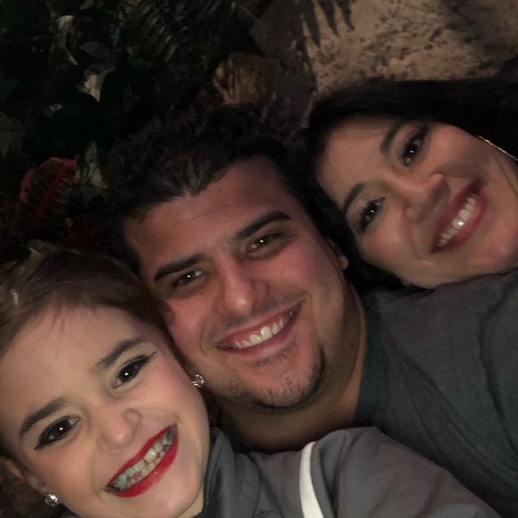 Meet your Posher, Melanie - Picture 5 of 8